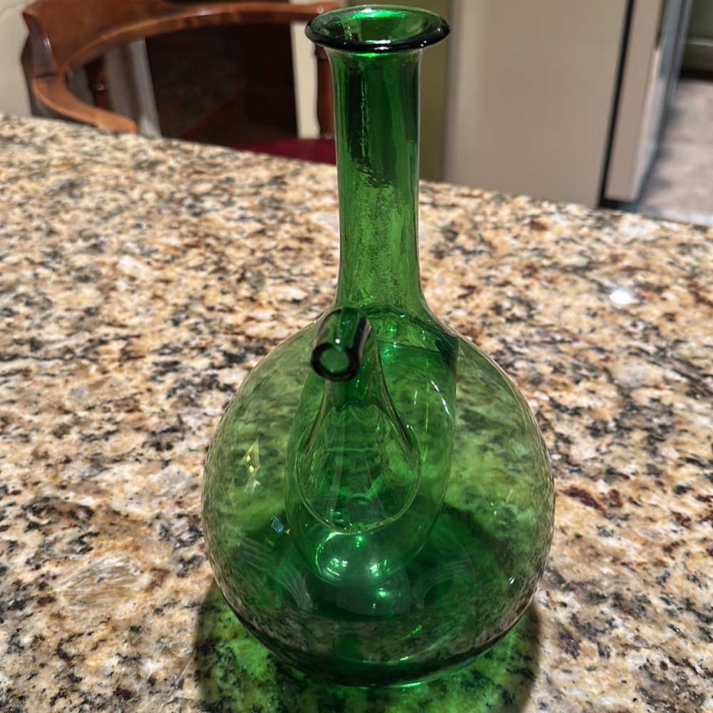 Vintage Hand Blown Italian green glass - Picture 2 of 9